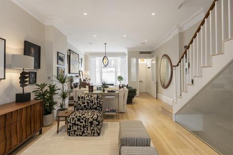48 Lamont Road, London, SW10 0HX