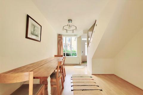 45 Aspern Grove, London, NW3 2AU