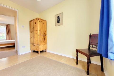 45 Aspern Grove, London, NW3 2AU
