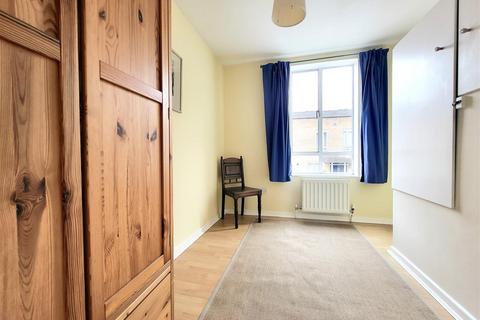 45 Aspern Grove, London, NW3 2AU