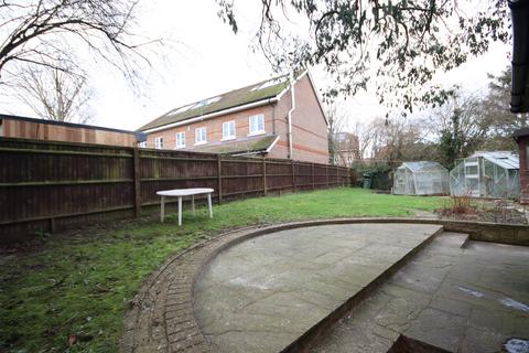 3 bedroom semi-detached bungalow for sale, Woodlands Park, Maidenhead