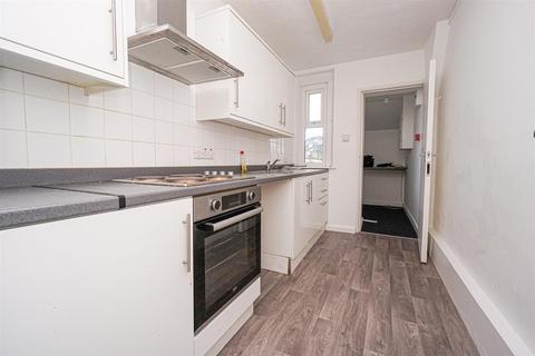 2 bedroom flat for sale, Clyde Road, St. Leonards-On-Sea