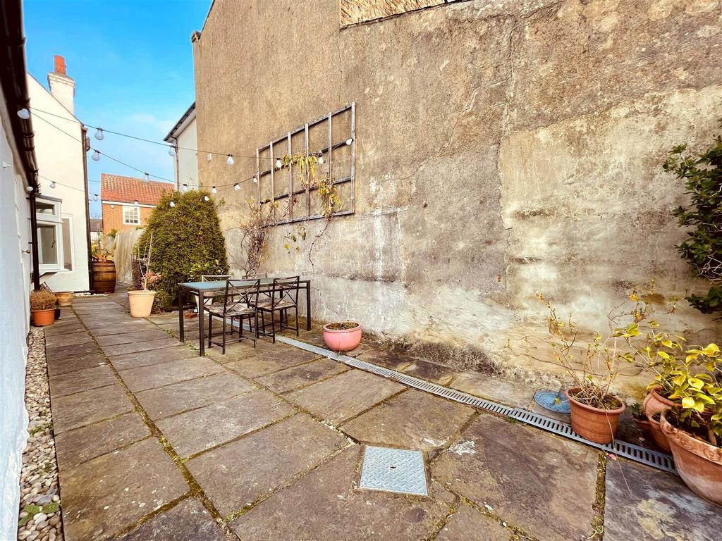 Patio.jpg