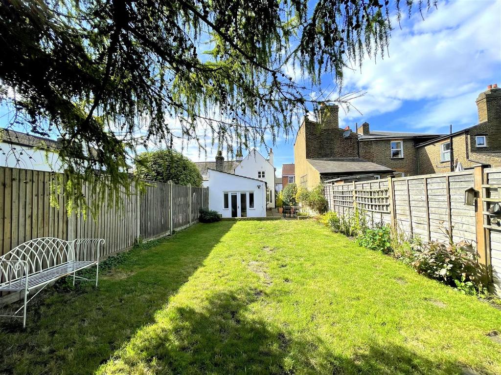 Garden1.jpg