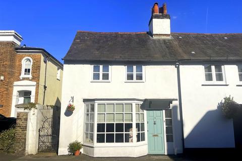 24 West Street, Carshalton, SM5 2QG