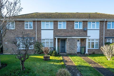 3 bedroom terraced house to rent, Chittys Walk, Stoughton, Guildford, GU3