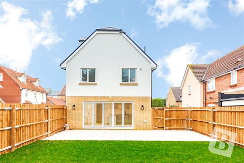 4 bedroom detached house for sale, Bridge Street, Noak Bridge, Essex, SS15