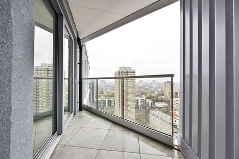 1 bedroom flat for sale, Vision Point, Battersea SW11