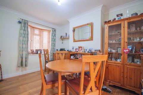 3 bedroom end of terrace house for sale, Woodhouse Lane, Broomfield, Chelmsford