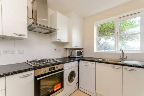 2 bedroom flat to rent, Harland Close, Merton Park, London, SW19