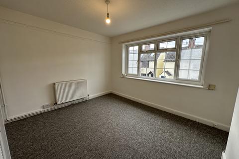 1 bedroom flat to rent, Shaftesbury Road, Poole BH15