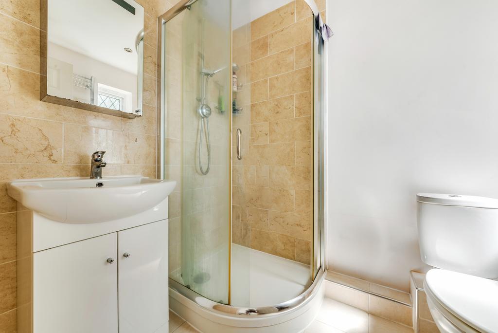 En suite Shower Room