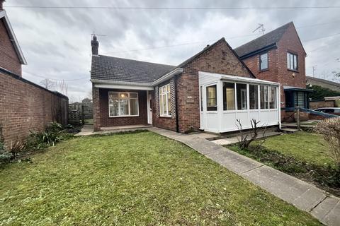 2 bedroom detached bungalow to rent, Witham Place, Boston PE21