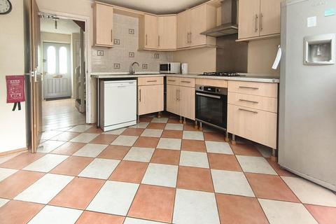 4 bedroom terraced house for sale, Craister Court, Cambridge, CB4
