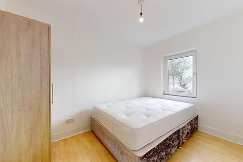 undefined, Greenford Road, Harrow