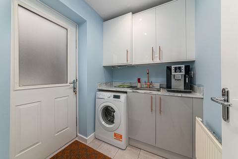16 Centenary Way, Raunds, Wellingborough, NN9 6UL