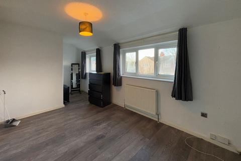 3 bedroom terraced house for sale, 21 Wolverton Road, Stanmore, Middlesex, HA7 2RN