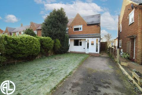 167 Mullway, Letchworth Garden City, SG6 4BG