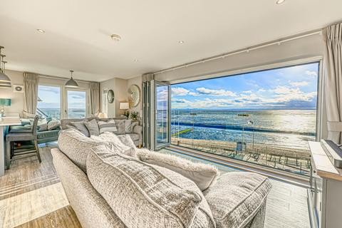 4 bedroom apartment for sale, Leigh-on-sea SS9