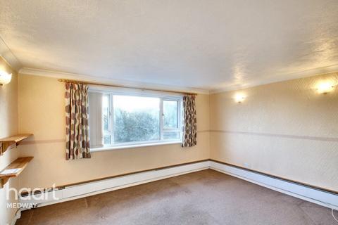 2 bedroom apartment for sale, Downside, Rochester