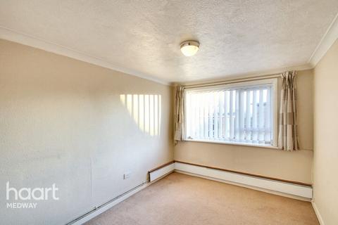 2 bedroom apartment for sale, Downside, Rochester