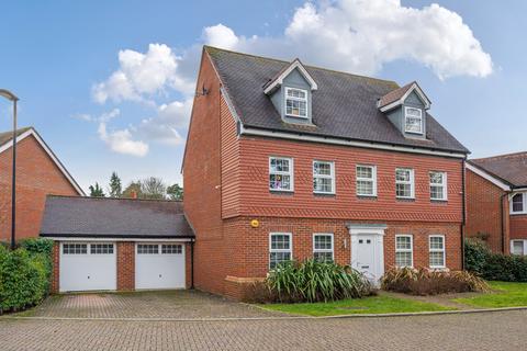 5 bedroom detached house for sale, Grayling Close, Godalming, GU7