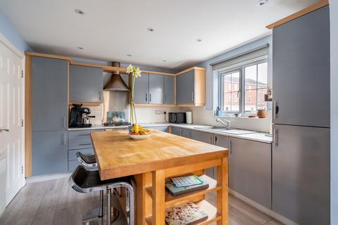6 Bintley Drive, Pocklington, York, YO42 2NU