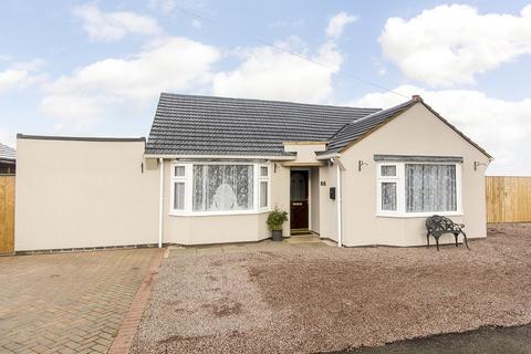 3 bedroom detached bungalow for sale, Western Avenue, Market Harborough