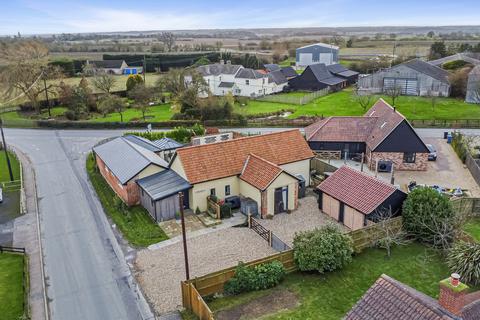 3 bedroom barn conversion for sale, Crowcroft Road, Ipswich IP7