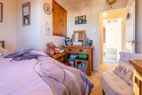 16 Bluebell Close, Kendal, LA9 7SH