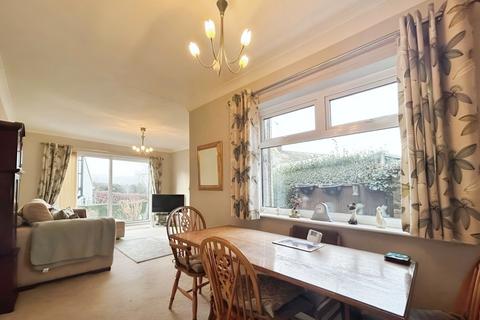 2 bedroom detached bungalow for sale, The Grove , Lea