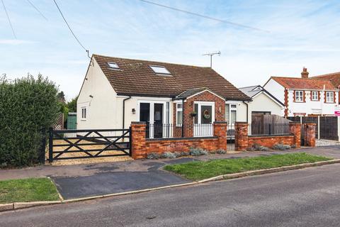 3 bedroom chalet for sale, Heacham