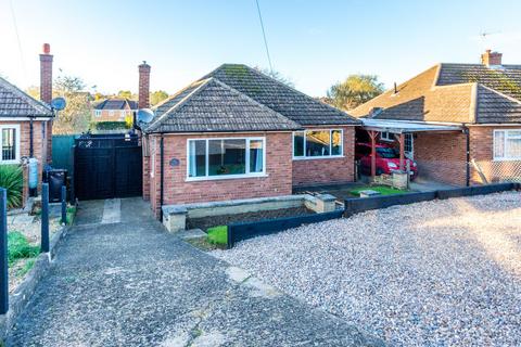 2 bedroom detached bungalow for sale, Hall Avenue, Rushden NN10