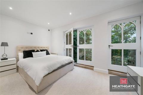 3 bedroom terraced house for sale, Jack Straws Castle Hampstead Heath NW3