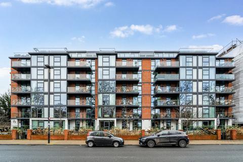 2 bedroom retirement property for sale, Albert Bridge Road, Battersea