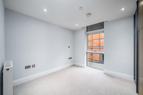 2 bedroom retirement property for sale, Albert Bridge Road, Battersea