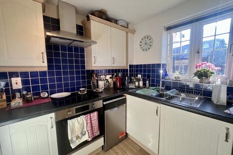 2 bedroom apartment to rent, Meadowview, Hungerford