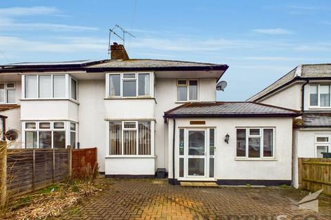 4 bedroom semi-detached house for sale, Gurney Court Road, St Albans