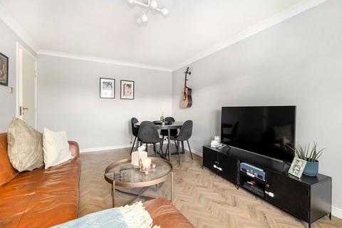 2 bedroom apartment for sale, Knightswood Court, Anniesland, Glasgow