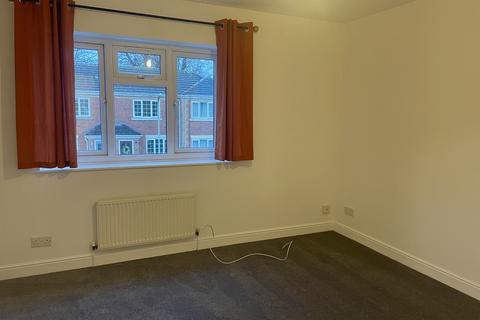 2 bedroom terraced house to rent, Perry Grove, Loughborough