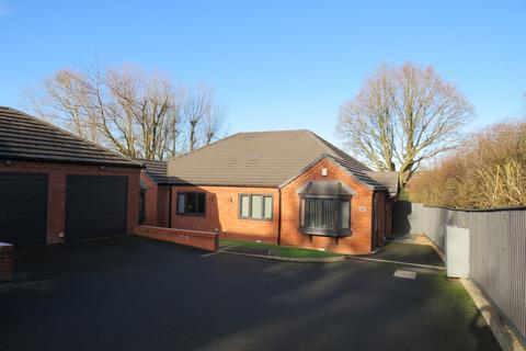 2 bedroom semi-detached bungalow for sale, Garden Walk, Walsall WS6