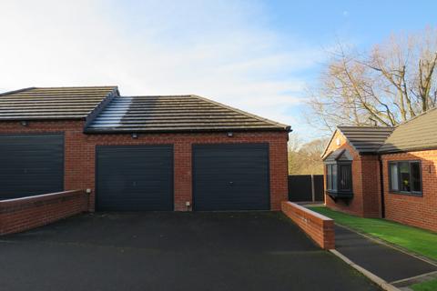 4 Garden Walk, Great Wyrley, Walsall, WS6 6BG