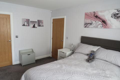 4 Garden Walk, Great Wyrley, Walsall, WS6 6BG