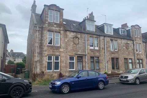 3 bedroom flat to rent, 38 Roxburgh Street