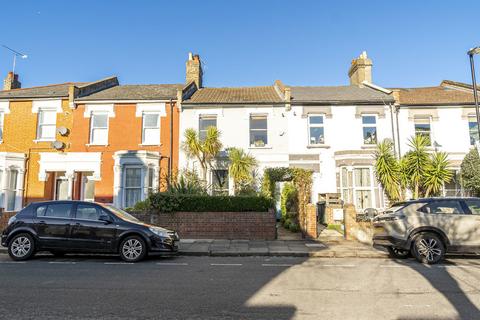 3 bedroom apartment for sale, Dagmar Road, Finsbury Park N4