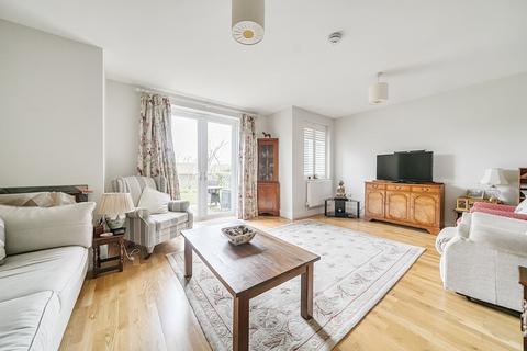 3 bedroom flat for sale, Croft Road, Surrey GU7