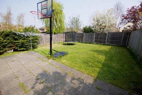 4 bedroom semi-detached house for sale, Willow Close, Broomfield, Chelmsford, CM1