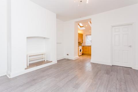 2 bedroom flat for sale, Salkeld Road, Gateshead NE9