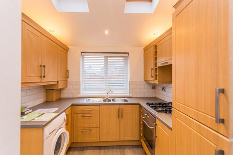 2 bedroom flat for sale, Salkeld Road, Gateshead NE9