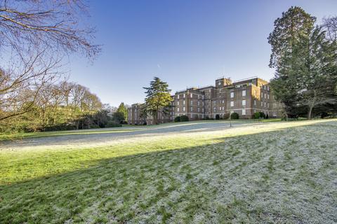 3 bedroom apartment for sale, Chancellor House, Tunbridge Wells TN4